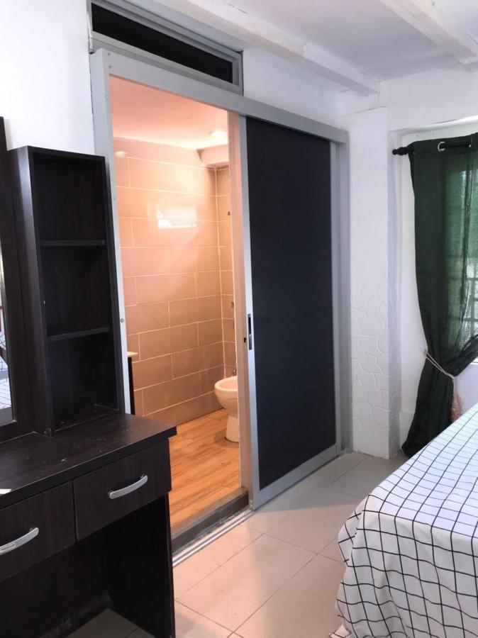 Kenyalang Urban Homestay Кучинг Экстерьер фото
